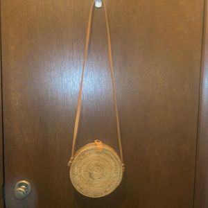 Round rattan summer purse.